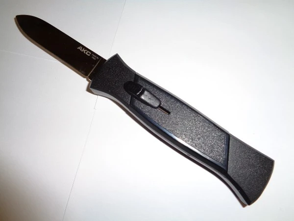 AKC 777 Black Finger Black OTF Automatic Knife Gold Flat Grind 3 AKC 777 Black Finger Black OTF Automatic Knife Gold Flat Grind