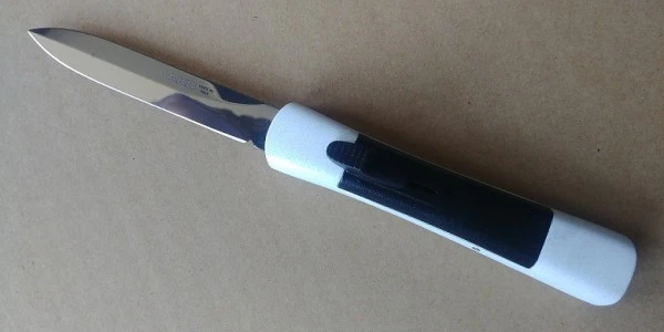 AKC Concord 700 White Black D/A OTF Automatic Knife Satin Dagger 3 AKC Concord 700 White Black D/A OTF Automatic Knife Satin Dagger