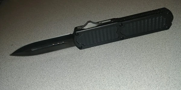 Titan Black Carbon Fiber D/A OTF Automatic Knife Black Dagger 4 Titan Black Carbon Fiber D/A OTF Automatic Knife Black Dagger - Image 2