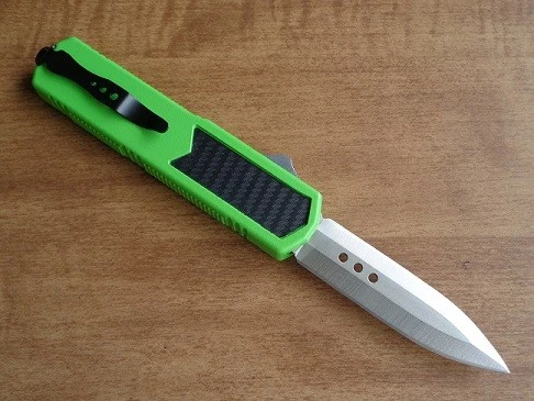 Titan Neon Green Carbon D/A OTF Automatic Knife Satin Dagger 4 Titan Neon Green Carbon D/A OTF Automatic Knife Satin Dagger - Image 2